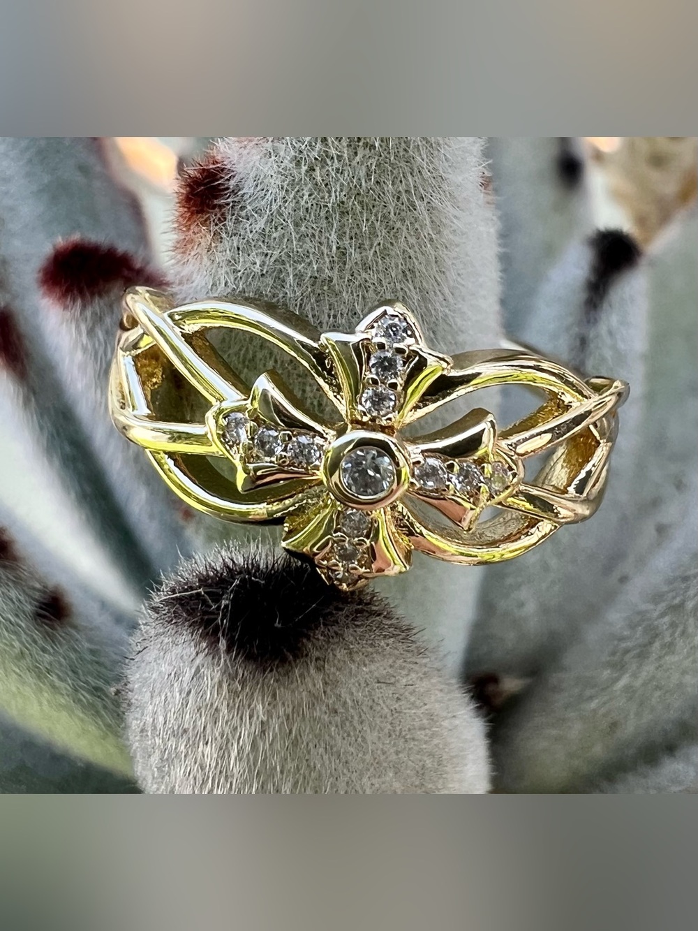 NWB 14k Gold Plated over Brass
Celtic Cross - Pave’ Clear Crystals Size 8